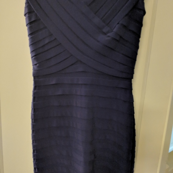 ✓HOST PICK!! Adrianna Papell Sleeveless Dress - Picture 5 of 8